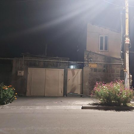 Babulya House Hotel Gyumri Bagian luar foto